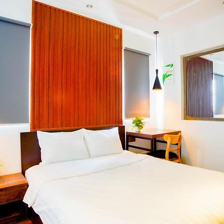 La Hotel Binh Tan โฮจิมินห์ซิตี้ ภายนอก รูปภาพ